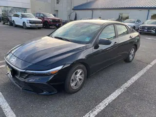 Hyundai ELANTRA 2025 SE 4dr Sedan