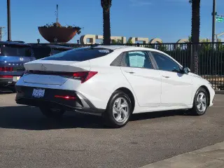 Hyundai ELANTRA 2026 SE 4dr Sedán