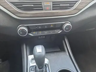 Nissan Altima 2025 AWD 2.5 SV 4dr Sed an