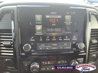 Nissan Titan 2021 4x4 PRO-4X 4dr Crew Cab 5.6 ft. SB