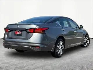 Nissan Altima 2022 2.5 S 4dr Sedan