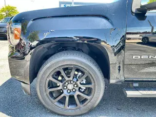 GMC Canyon 2022 4x4 Denali 4p. Cabina de tripulación 5 pies de BA