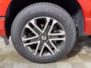 Ford F-150 2023 4x4 XL 4dr SuperCrew 5.5 ft. SB
