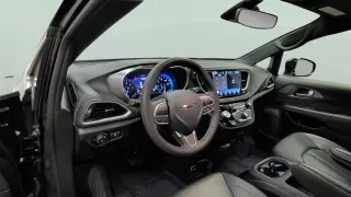 Chrysler Pacifica 2025 Select 4dr Mini-Van
