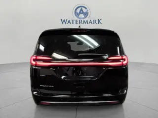 Chrysler Pacifica 2025 Select 4dr Mini-Van