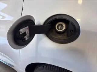 Chrysler Pacifica Hybrid 2018 Limited 4dr Mini-Van