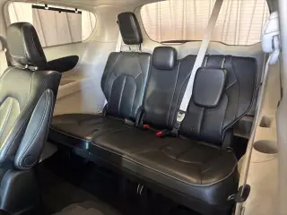 Chrysler Pacifica Hybrid 2018 Limited 4dr Mini-Van