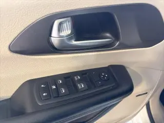 Chrysler Pacifica Hybrid 2018 Limited 4dr Mini-Van