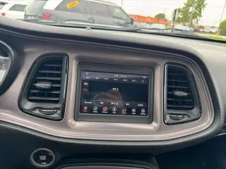 Dodge Challenger 2023 SXT 2p Coupé