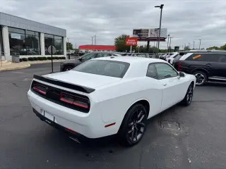 Dodge Challenger 2023 SXT 2p Coupé