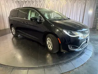 Chrysler Pacifica Hybrid 2018 Touring Plus 4dr Mini-Van