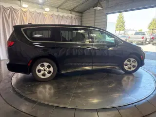 Chrysler Pacifica Hybrid 2018 Touring Plus 4dr Mini-Van