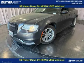 Chrysler 300 2019 Touring L 4dr Sedan