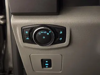 Ford F-150 2017 4x2 XLT 4dr SuperCrew 5.5 ft. SB