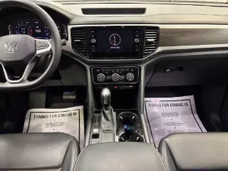 Volkswagen Atlas 2022 V6 SE 4dr SUV con Tecnología
