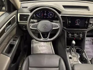 Volkswagen Atlas 2022 V6 SE 4dr SUV con Tecnología
