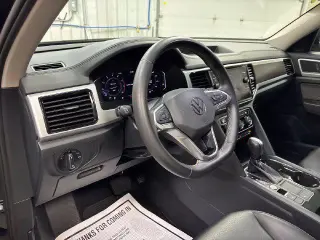 Volkswagen Atlas 2022 V6 SE 4dr SUV con Tecnología