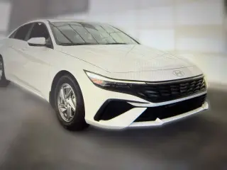 Hyundai ELANTRA 2026 SE 4dr Sedán