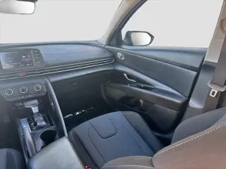 Hyundai ELANTRA 2025 SE 4dr Sedan