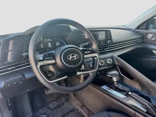 Hyundai ELANTRA 2025 SE 4dr Sedan