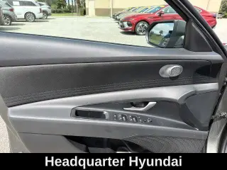 Hyundai ELANTRA 2026 SE 4dr Sedan