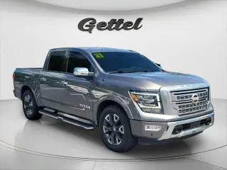 Nissan Titan 2021 4x2 Platino Reserva de Platino 4p Camioneta Cabina de Tripulacion 5.6 ft. BA