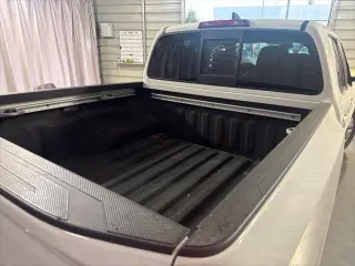 Nissan Frontier 2022 4x2 SV 4dr Crew Cab 5 ft. SB