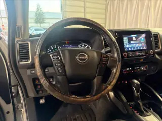 Nissan Frontier 2022 4x2 SV 4dr Crew Cab 5 ft. SB