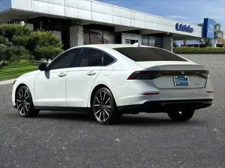 Honda Accord Hybrid 2023 Touring 4dr Sedán