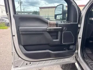 Ford F-250 Super Duty 2017 4x4 Lariat 4p Camioneta de cabina doble 6.8 pies BA