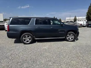 Chevrolet Suburban 2019 4x4 Premier 4p SUV