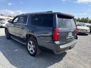 Chevrolet Suburban 2019 4x4 Premier 4p SUV