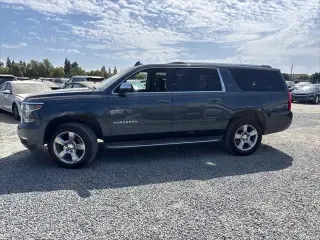 Chevrolet Suburban 2019 4x4 Premier 4p SUV
