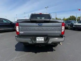 Ford F-250 Super Duty 2022 4x4 XL 4dr Crew Cab 6.8 ft. SB Pickup