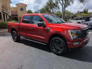 Ford F-150 2023 4x4 XLT 4p SuperCrew 6.5 ft. CB