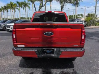 Ford F-150 2023 4x4 XLT 4p SuperCrew 6.5 ft. CB