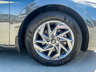 Hyundai ELANTRA 2024 SEL 4dr Sedan