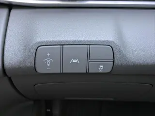Hyundai ELANTRA 2023 SEL 4p Sedan