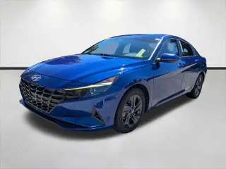 Hyundai ELANTRA 2023 SEL 4p Sedan