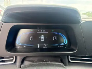 Hyundai ELANTRA 2025 SE 4dr Sedan