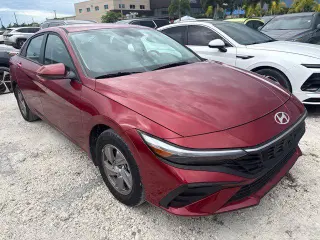 Hyundai ELANTRA 2025 SE 4dr Sedan