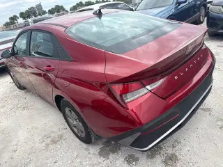 Hyundai ELANTRA 2025 SE 4dr Sedan