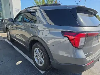 Ford Explorer 2025 Active 4dr SUV