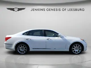 Hyundai Equus 2011 Signature 4dr Sedan