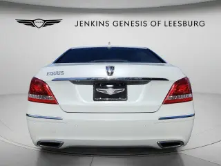 Hyundai Equus 2011 Signature 4dr Sedan