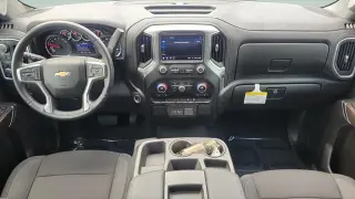 Chevrolet Silverado 1500 Limited 2022 4x4 LT 4p Doble Cab 6.6 ft. SB con 2FL