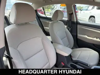 Hyundai ELANTRA 2017 SE 4dr Sedan (versión de mitad de año)