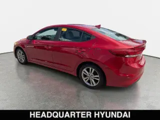 Hyundai ELANTRA 2017 SE 4dr Sedan (versión de mitad de año)
