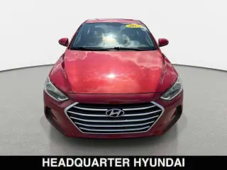 Hyundai ELANTRA 2017 SE 4dr Sedan (versión de mitad de año)