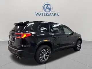 GMC Acadia 2025 4x4 AT4 SUV de 4 puertas